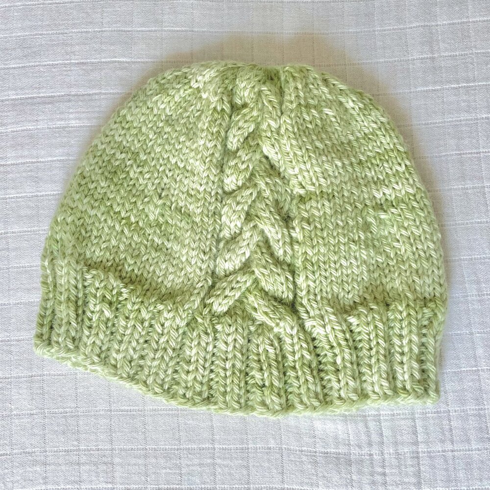 Handmade 🇨🇦 NWOT Hand Knit Alpaca Cable Toque